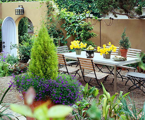 Thiết kế sân vườn nhỏ đẹp cho nhà phố diện tích nhỏ Ngoại thất Sân vườn Trang trí  