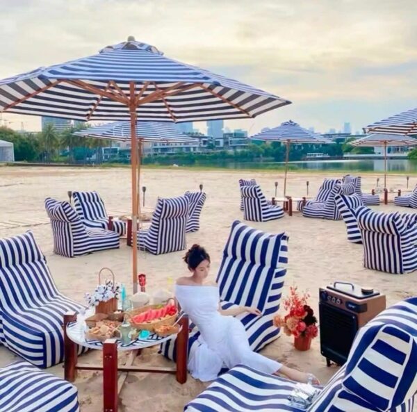 Ghế lười bãi biển màu xanh dương sọc Ghế lười bãi biển beanbaghome.com 2